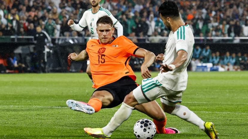 Argélia 1x0 Holanda: Zidane brilha e Memphis passa em branco