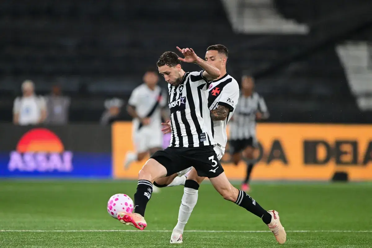 Botafogo: Arthur Chaves e Vitinho recebem alta hospitalar