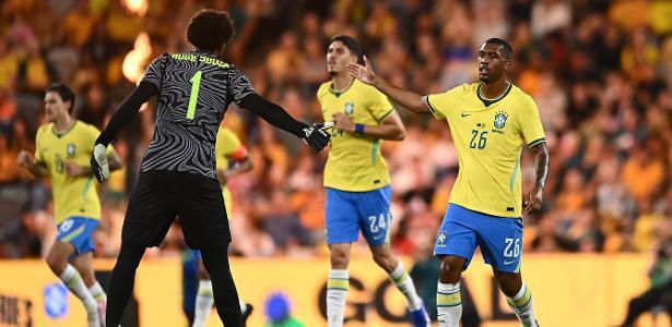 Brasil empata com Austrália, e Rayan salva estreia pós-Copa