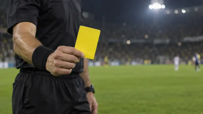 Cartão amarelo suspende no Brasileirão? Entenda as regras