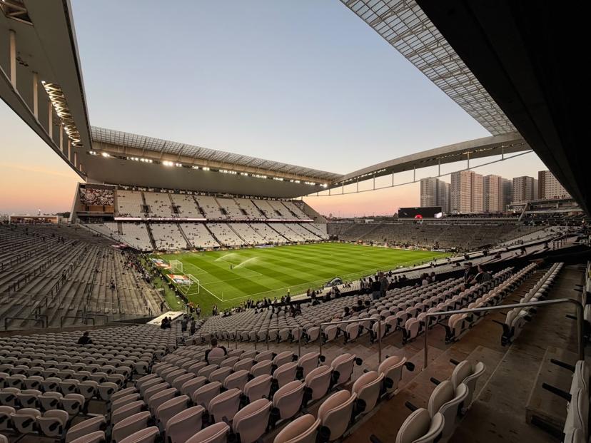 Corinthians acerta pausa de pagamentos à Caixa, diz ge