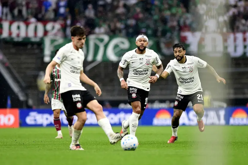 Corinthians cumpre liminar sobre Fatal Fans e prepara defesa