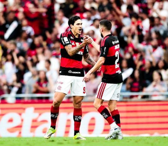 Flamengo 2x2 Vasco: Hugo Moura empata no último lance no Maracanã