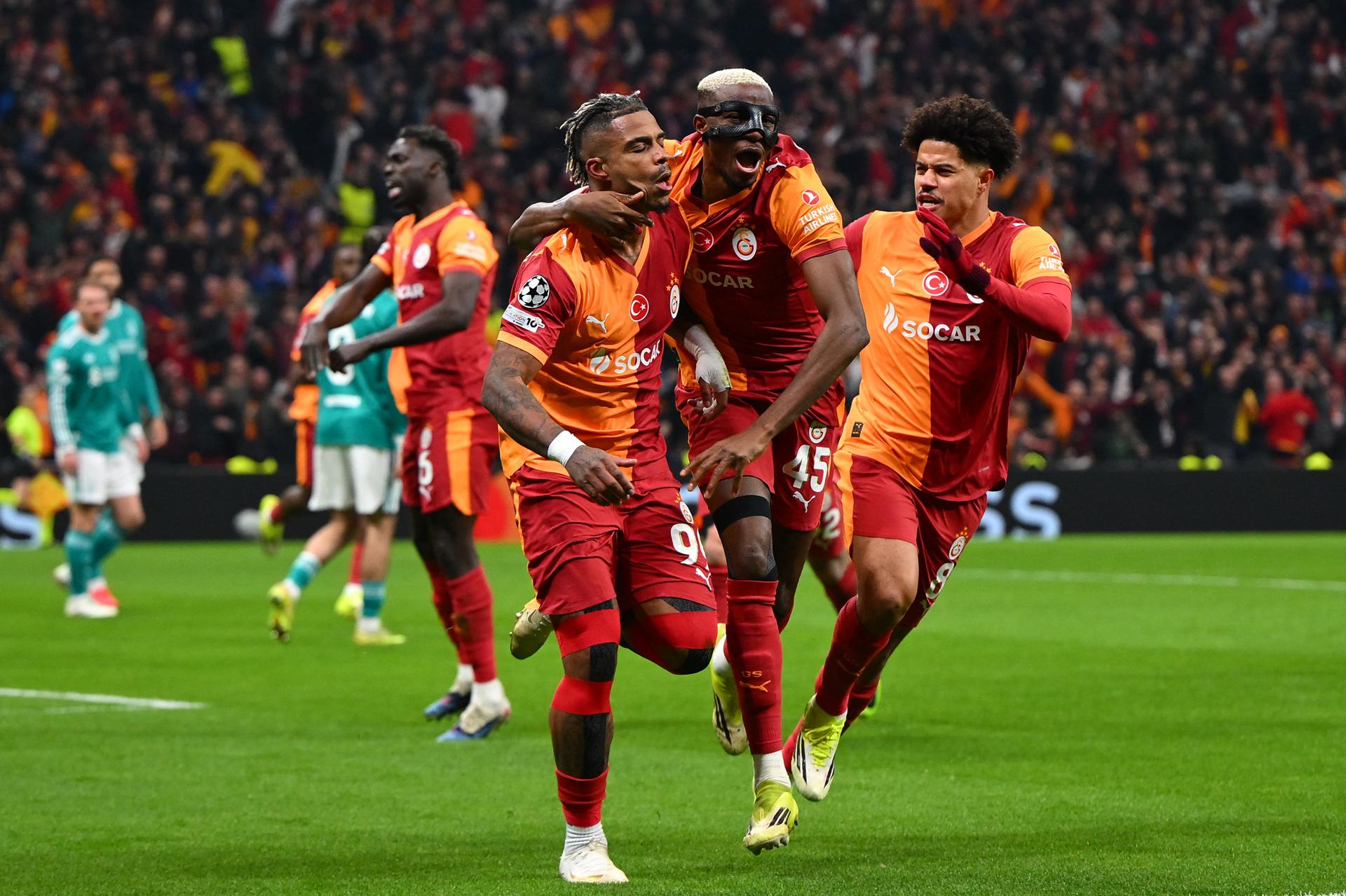 O Liverpool que não aprende está perdido nas oitavas da Champions
