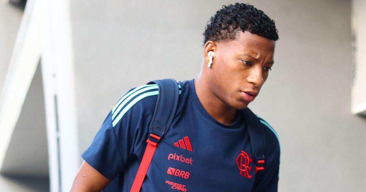 Gonzalo Plata é cortado do Equador e fica no Flamengo