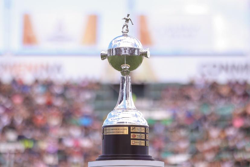 Libertadores Feminina começa com três brasileiros em Quito