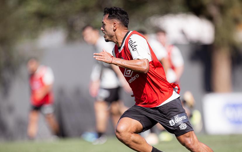 Santos volta ao Brasileirão com quatro jogos em 12 dias