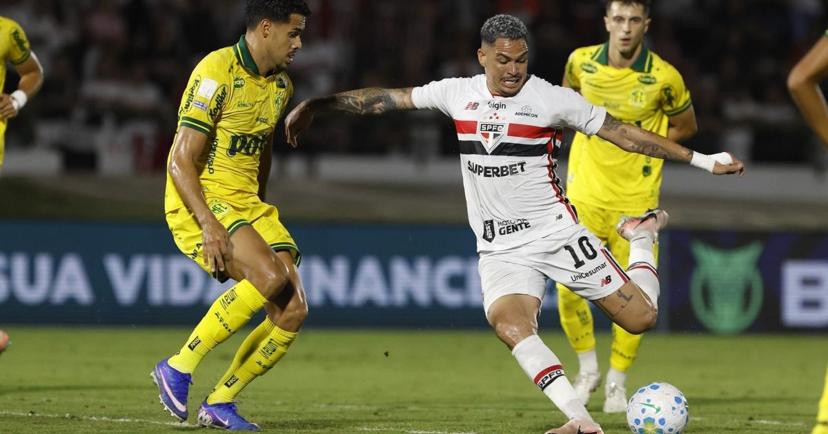 São Paulo bate Mirassol, entra no G4 e alivia Roger Machado