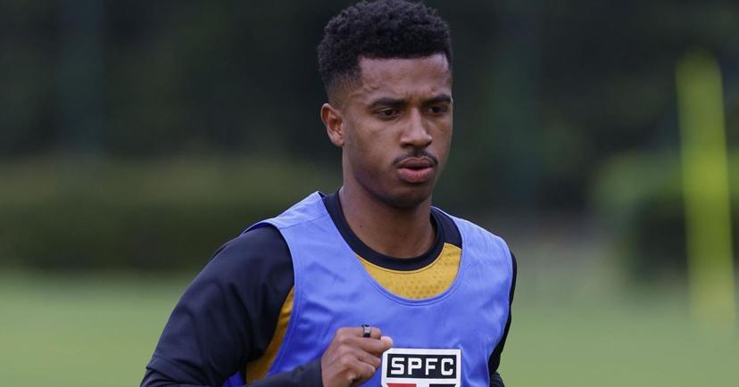 São Paulo sofre transfer ban da FIFA e trava reforço no returno