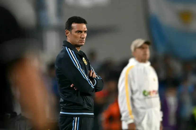 Scaloni negocia renovação com a Argentina para ciclo sem Messi