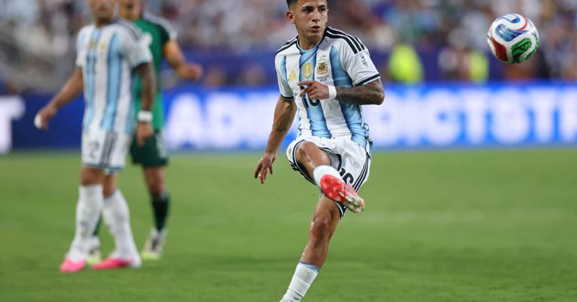 Thiago Almada acerta com o River, e o Flamengo tenta atravessar
