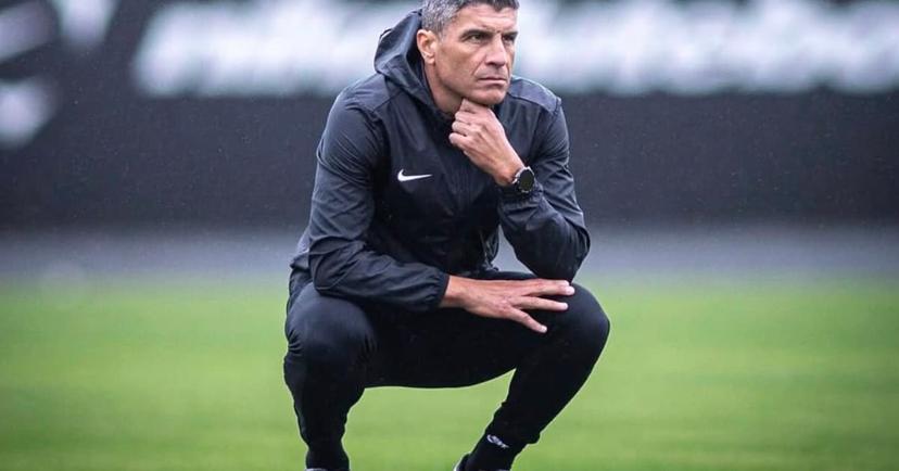 Vitória x Vasco: Pedro Emanuel estreia com o Z4 na conta