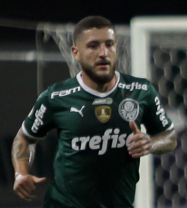 Zé Rafael é anunciado pelo Alverca e inicia ciclo europeu