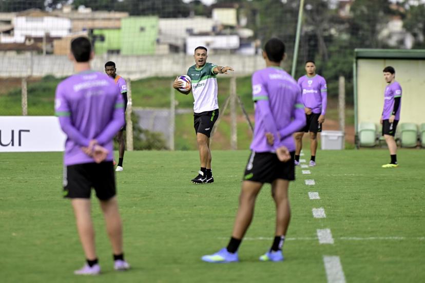 América-MG: cinco rodadas, zero vitórias e muita vergonha alheia
