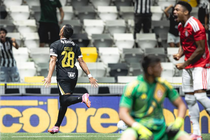 Atlético-MG 1x0 Internacional: Cuello decide e Galo sai do Z4