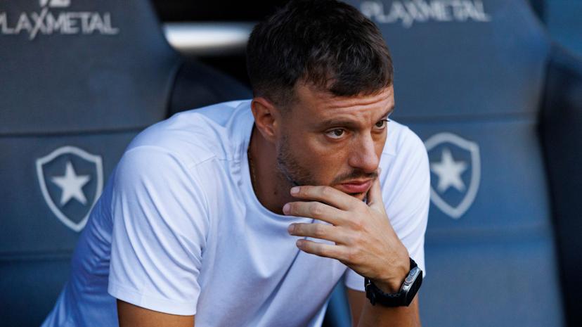 Botafogo demite Anselmi após vitória: fim de ciclo no Glorioso