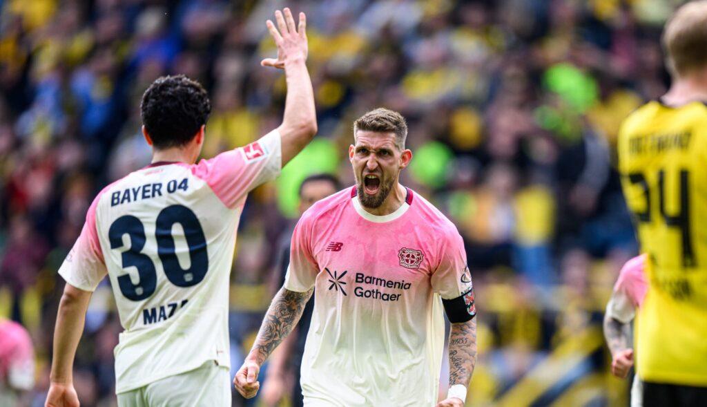 Leverkusen bate Dortmund e Bayern encaminha o título da Bundesliga