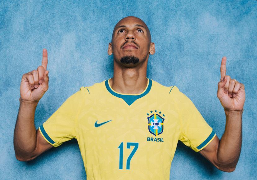 Fabinho fica livre após saída oficial do Al-Ittihad