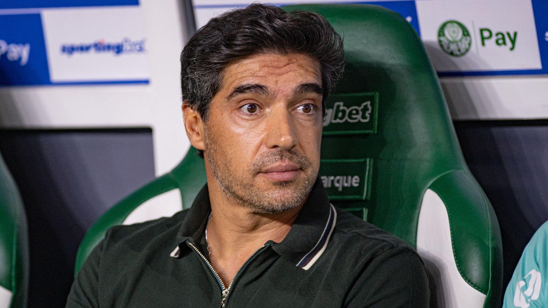 STJD suspende Abel por 8 jogos: o Palmeiras que não passa do zero